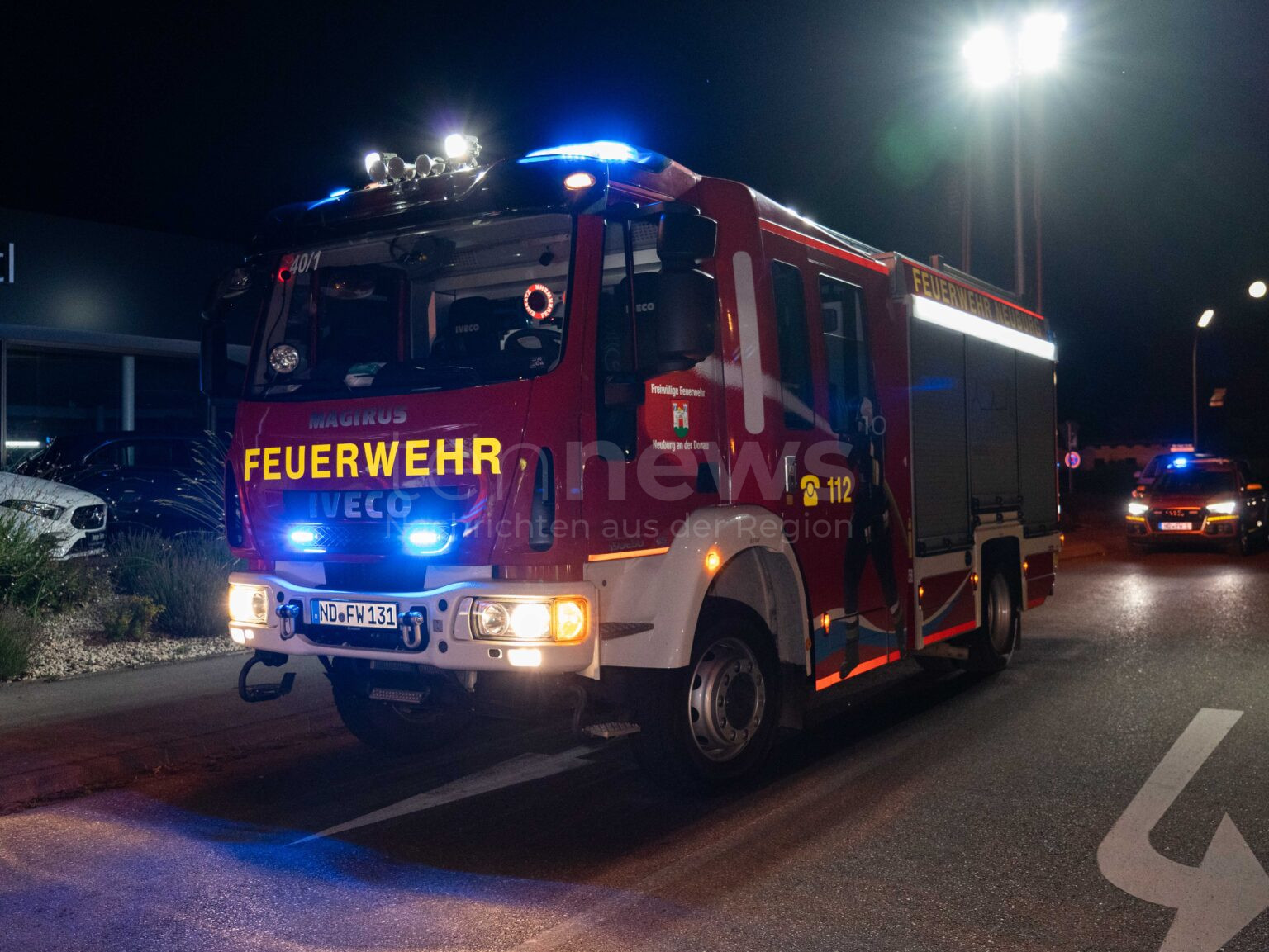 LENTING – Brand in Asylheim in der Nacht auf Samstag (03.12.2024). Sicherheitsdienst löscht Feuer, Polizei nimmt tatverdächtigen Bewohner fest.