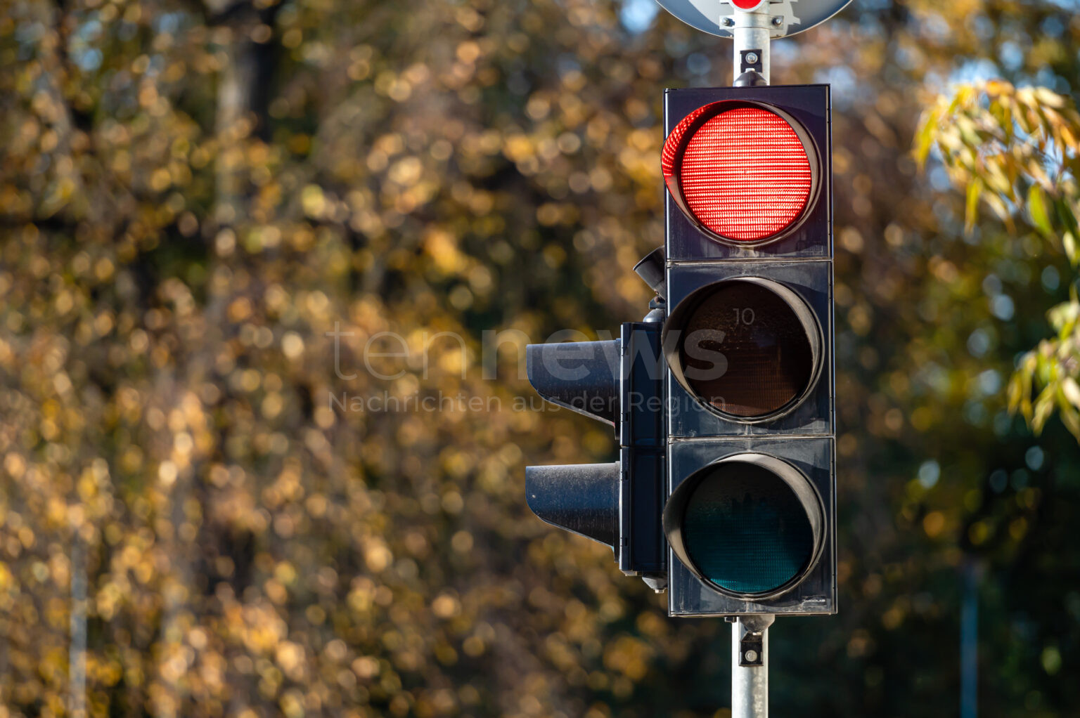 AUGSBURG – Zwei Alkoholfahrten wurden am Dienstag (07.01.2025) und Mittwoch (08.01.2025) von der Polizei gestoppt 🍺🚦E-Scooter- und Autofahrer betrunken.