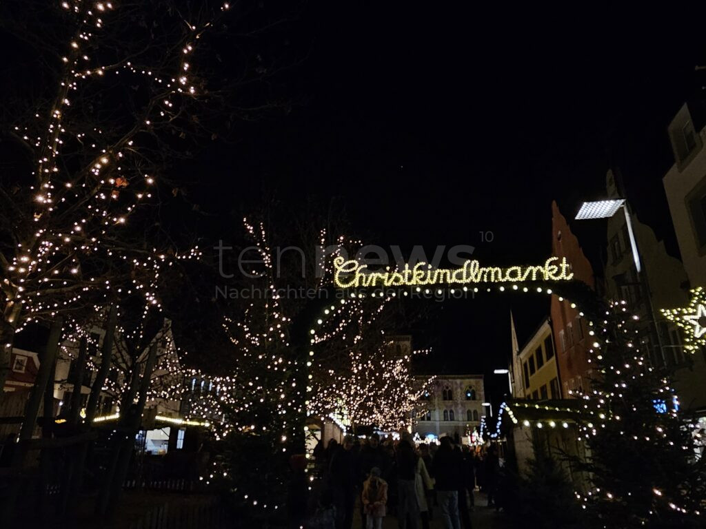 Auf dem Christkindlmarkt kann man sich bis 23. Dezember auf Weihnachten einstimmen. 