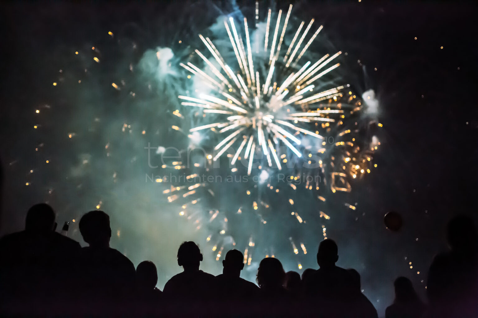  MÜNCHEN – Silvester (31.12): Feuerwehr warnt vor Feuerwerk-Gefahren 🚒 Tipps gegen Brände & Bußgelder. So feiern Sie sicher ins neue Jahr! 🎆