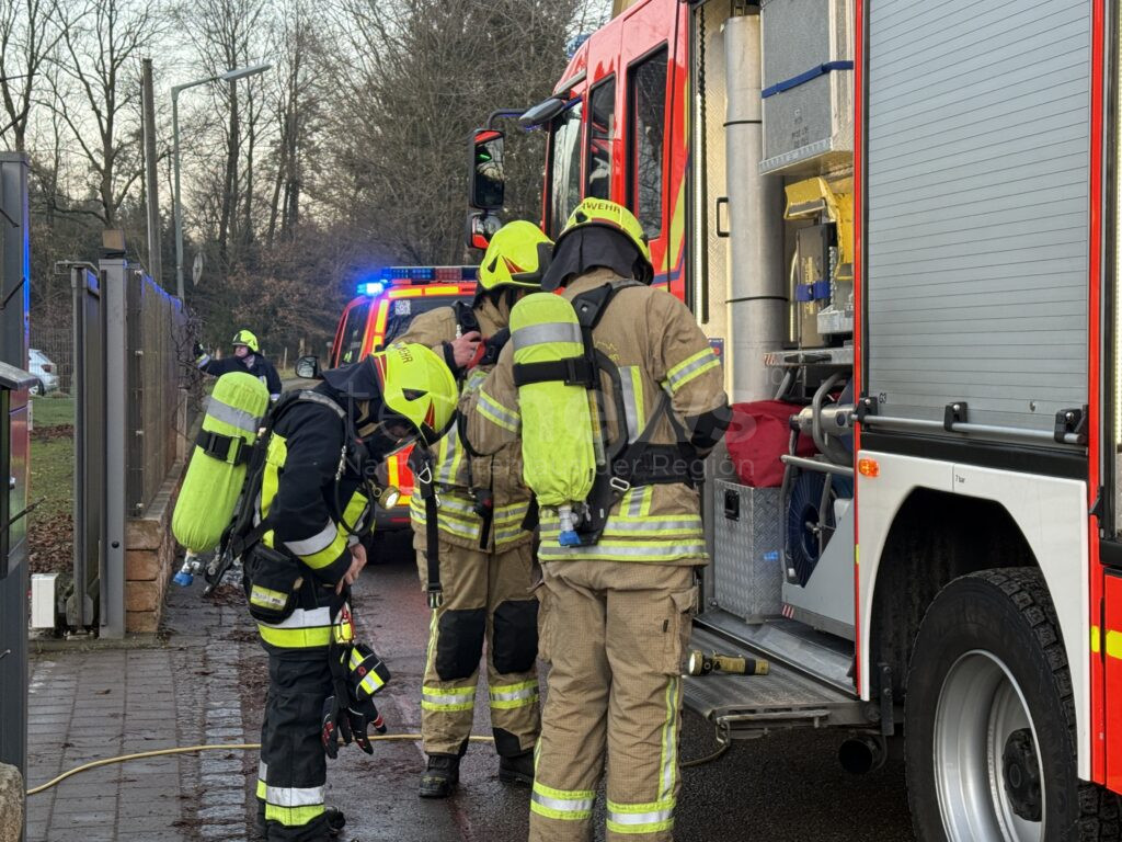 SCHROBENHAUSEN – Ein Brand im Hobbyraum eines Einfamilienhauses verursachte am Donnerstag (16.01.2025) 15.000 Euro Schaden. Feuerwehr verhinderte Schlimmeres