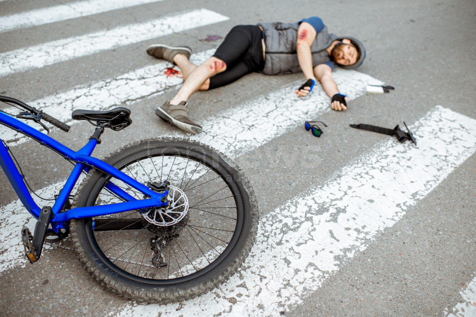 BEILNGRIES – Mittwoch (13.03.2025) wurde ein Radfahrer von einem Kleintransporter erfasst. Der Elfjährige erlitt leichte Verletzungen. 🚲🚑